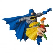 Miracle Action Figures (MAFEX) - DC - Dark Knight Returns - Batman (Blue Version) & Robin