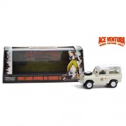 1:43 Scale Diecast - Hollywood Series - Ace Ventura: When Nature Calls - 1961 Land-Rover