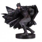 DC Designer Series Statues - Black Label Batman by Lee Bermejo