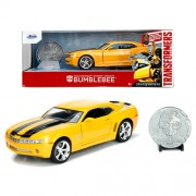1:24 Scale Diecast - Hollywood Rides - Transformers - Camaro Bumblebee w/ Coin
