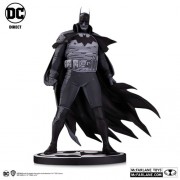 DC Direct Statues - Batman Black & White - Gotham By Gaslight - 1/10 Scale Batman (By Mike Mignola)
