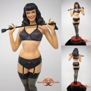 Bettie Page Statues - 1/5 Scale Bettie Page