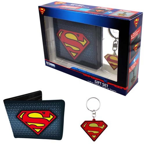DC COMICS SUPERMAN VINYL WALLET BRAND NEW IN GIFT BOX GREAT GIFT 