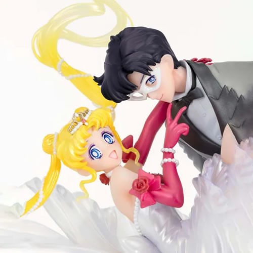 FiguartsZERO Chouette Figures - Sailor Moon - Usagi &Tuxedo Mask (Moonlight Glow Edition)