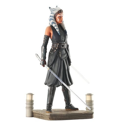 Premier Collection Statues - Star Wars - The Mandalorian - 1/7 Scale Ahsoka
