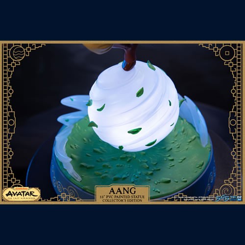 Avatar: The Last Airbender Statues - Aang (Collector's Edition)