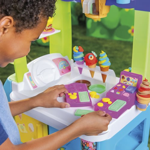 Play-Doh Kitchen Creations - Ultimate Ice Cream Truck Playset - 5L00