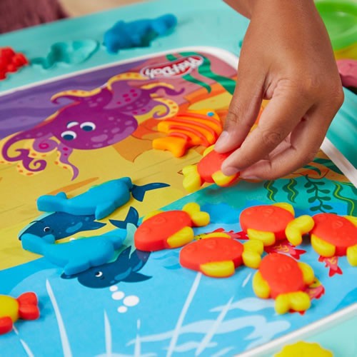 Play-Doh Starter - All-in-One Creativity Starter Station - 5L02