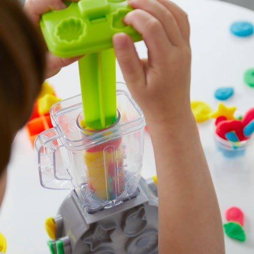 Play-Doh Kitchen Creations - Swirlin' Smoothies Blender Playset - 5L01