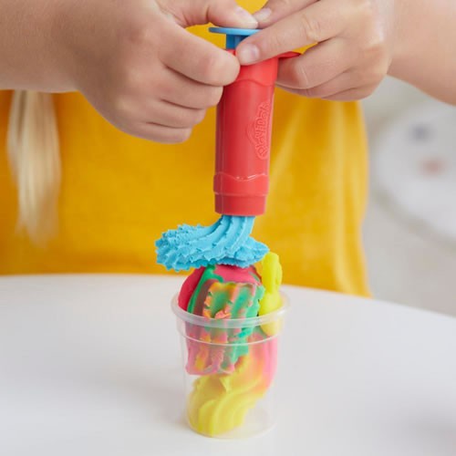 Play-Doh Kitchen Creations - Swirlin' Smoothies Blender Playset - 5L01