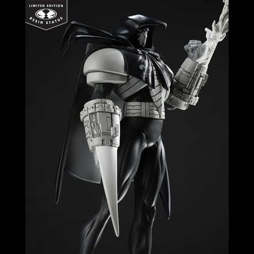 Batman B&W Statues - 1/10 Scale Azrael By Joe Quesada (Resin)