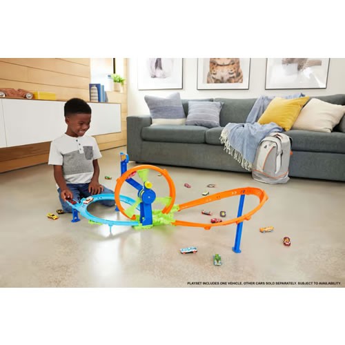 1:64 Scale Diecast - Hot Wheels Stunt Tracks - Rapid Launch & Loop