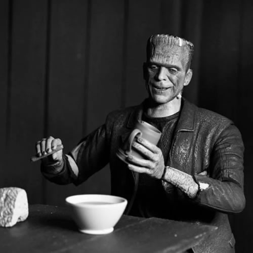 Universal Monsters 7" Scale Figures - Bride Of Frankenstein - Ultimate Frankenstein