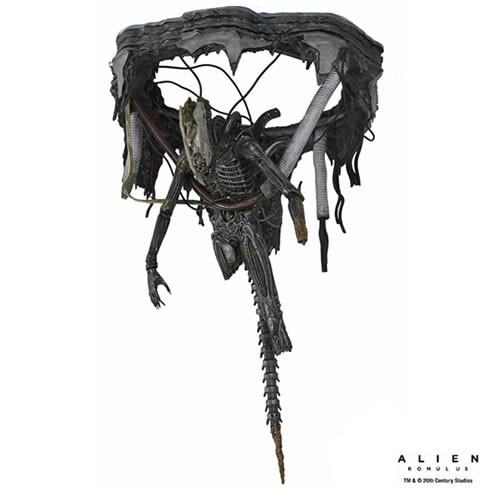 Alien: Romulus 7" Scale Figures - Deluxe Suspended Lab Xenomorph XX121