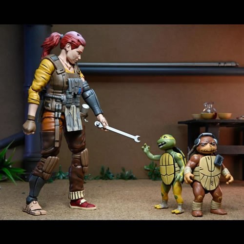 TMNT 7" Scale Figures -IDW Comics- The Last Ronin (The Lost Years) - Grammy April w/ Baby Yi & Moja