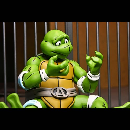 TMNT 7" Scale Figures - Archie Comics - April As The 5th Turtle