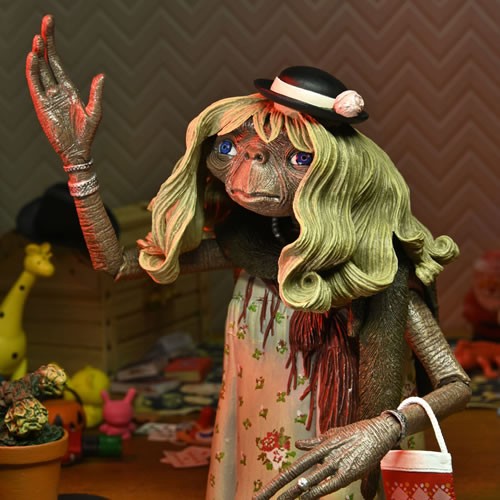 E.T. 40th Anniversary 7" Scale Figures - Ultimate Dress Up E.T.