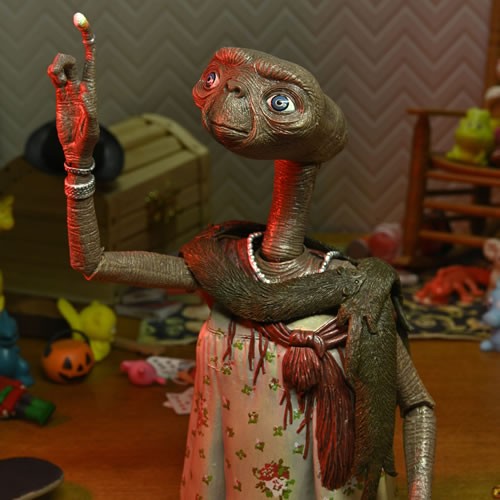 E.T. 40th Anniversary 7" Scale Figures - Ultimate Dress Up E.T.