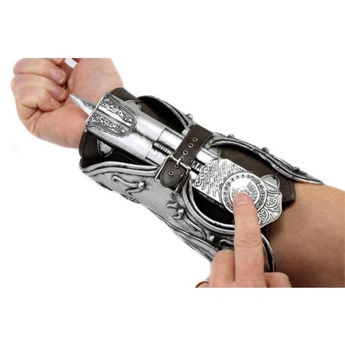 Assassin's Creed 2 Roleplay - The Hidden Blade Of Ezio Auditore (Gauntlet Replica)