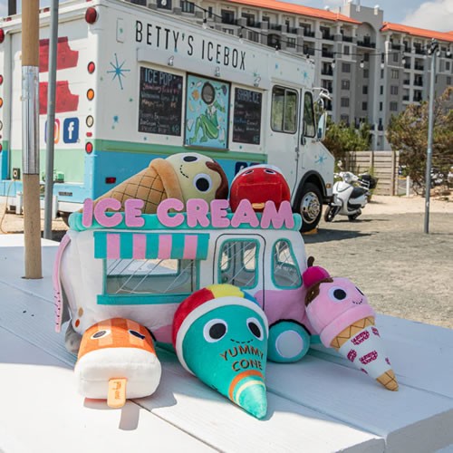 Yummy World Plush - Ice Cream Truck Interactive Plush w/ Sound