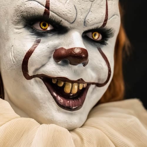 Premium Scale Dolls - IT (2017/2019 Movies) - Pennywise