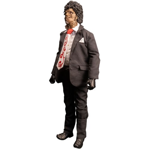 The Texas Chainsaw Massacre Figures - TTCM II - 1/6 Scale Leatherface